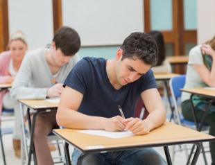 Jedinstveni državni ispit iz društvenih nauka: razmatranje zadataka sa nastavnikom